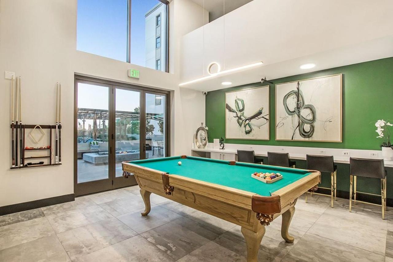One Lux Stay At The Mansfield Miracle Mile Los Angeles Exteriör bild
